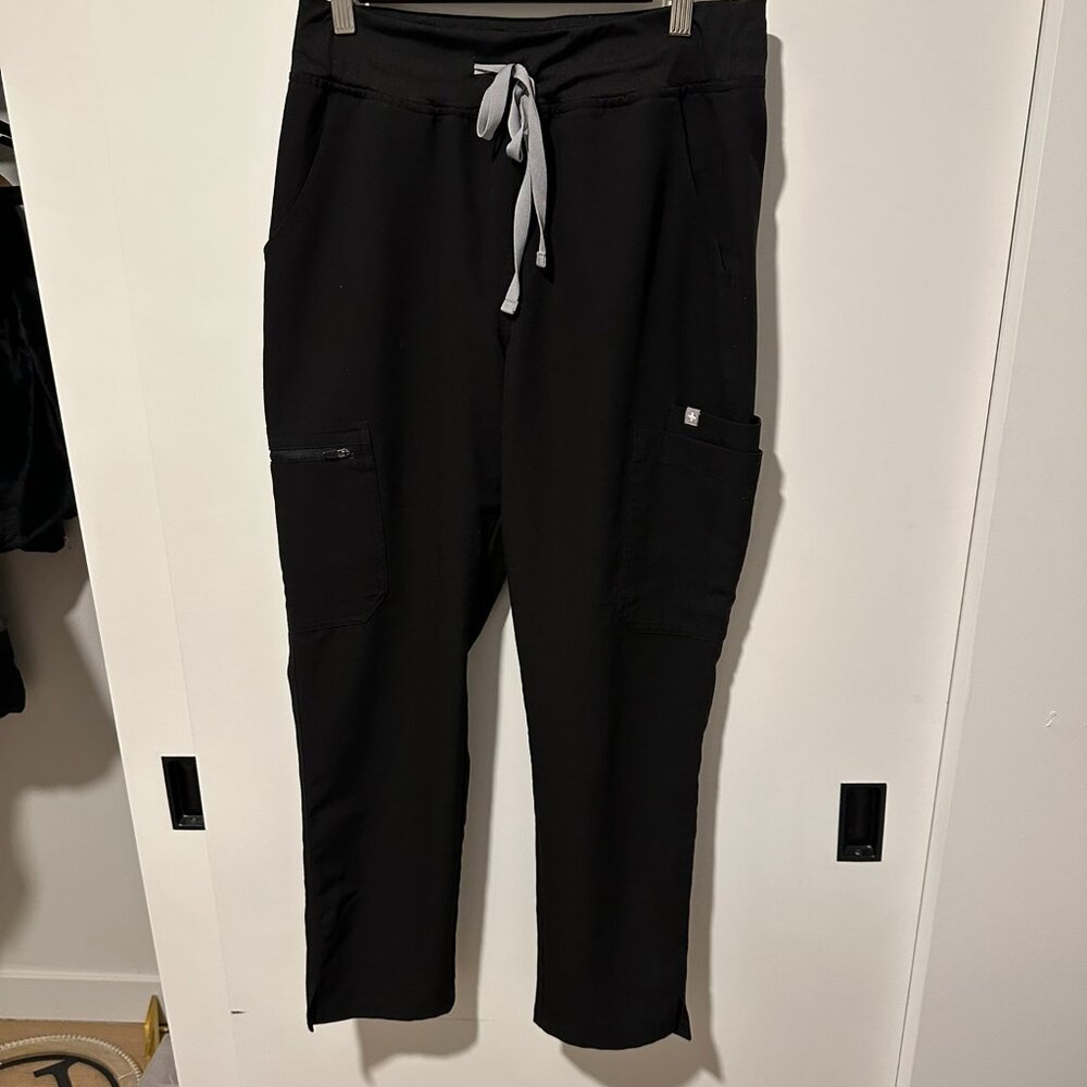 Figs- Yola- Black- Petite Medium